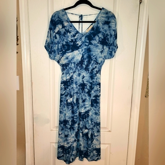Bebop v- neck tie-dye sundress with short sleeves and smocked waist sz  med - Picture 3 of 17